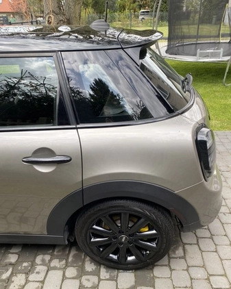 MINI Cooper S cena 88000 przebieg: 107000, rok produkcji 2019 z Kościerzyna małe 631